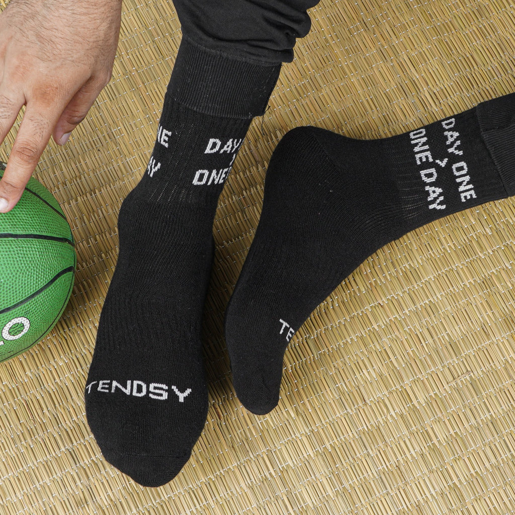 Motivational Gym Socks for Men & Women (6 Pairs)