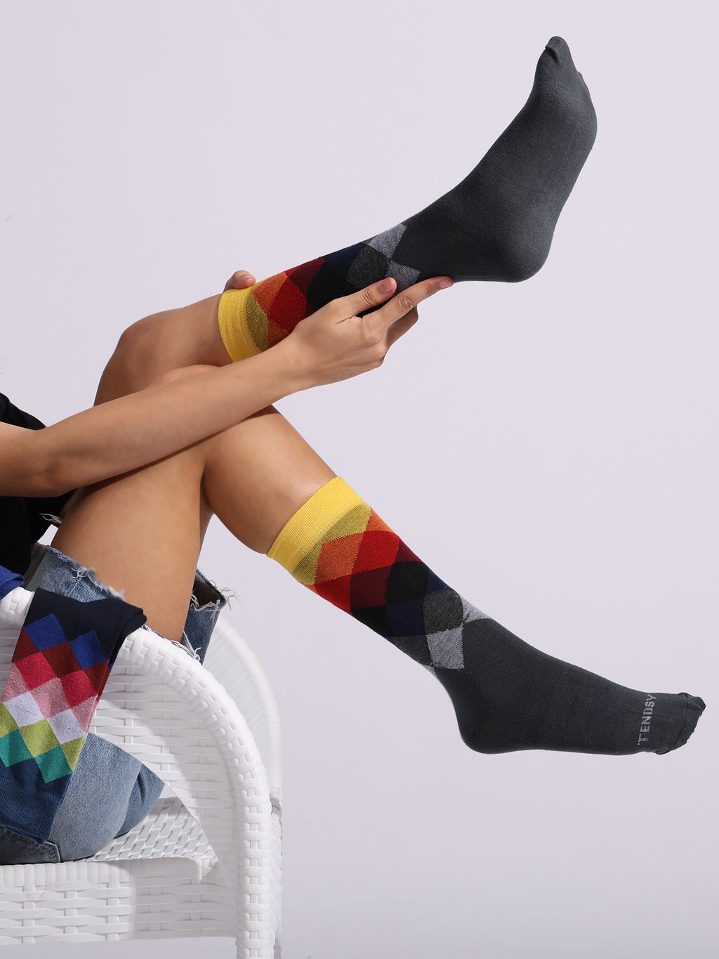 TENDSY Men’s Argyle Crew Socks – Stylish, Cotton Rich, Formal & Casual – Soft, Breathable, Multicolor Designer Socks for Office, School, Gym & Daily Use – Pack of 4