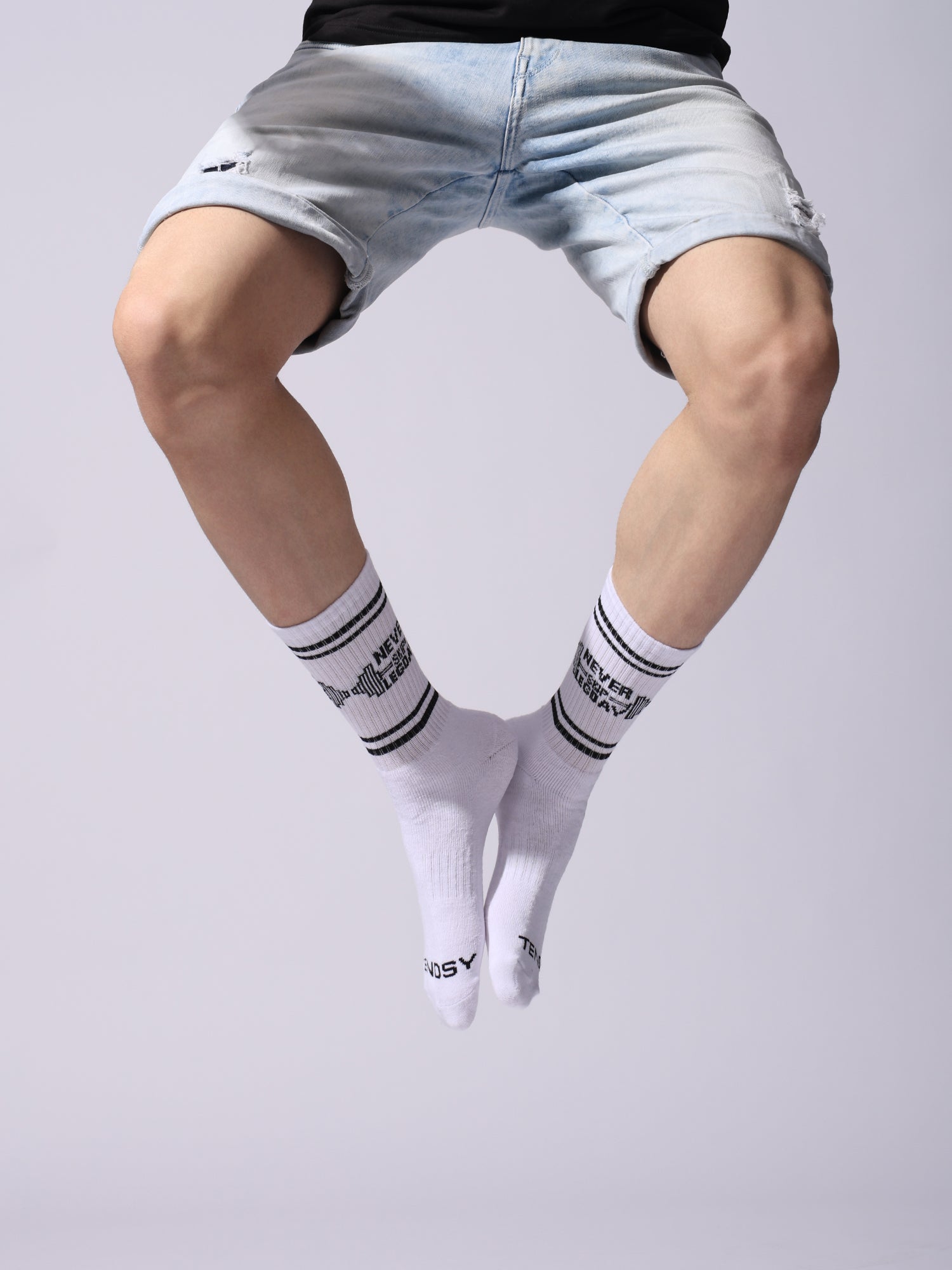 Never Skip Leg Day Athletic Crew Socks, Cotton, Arch Support With Cushioned Base For Gym And Workout, White, 1 Pair