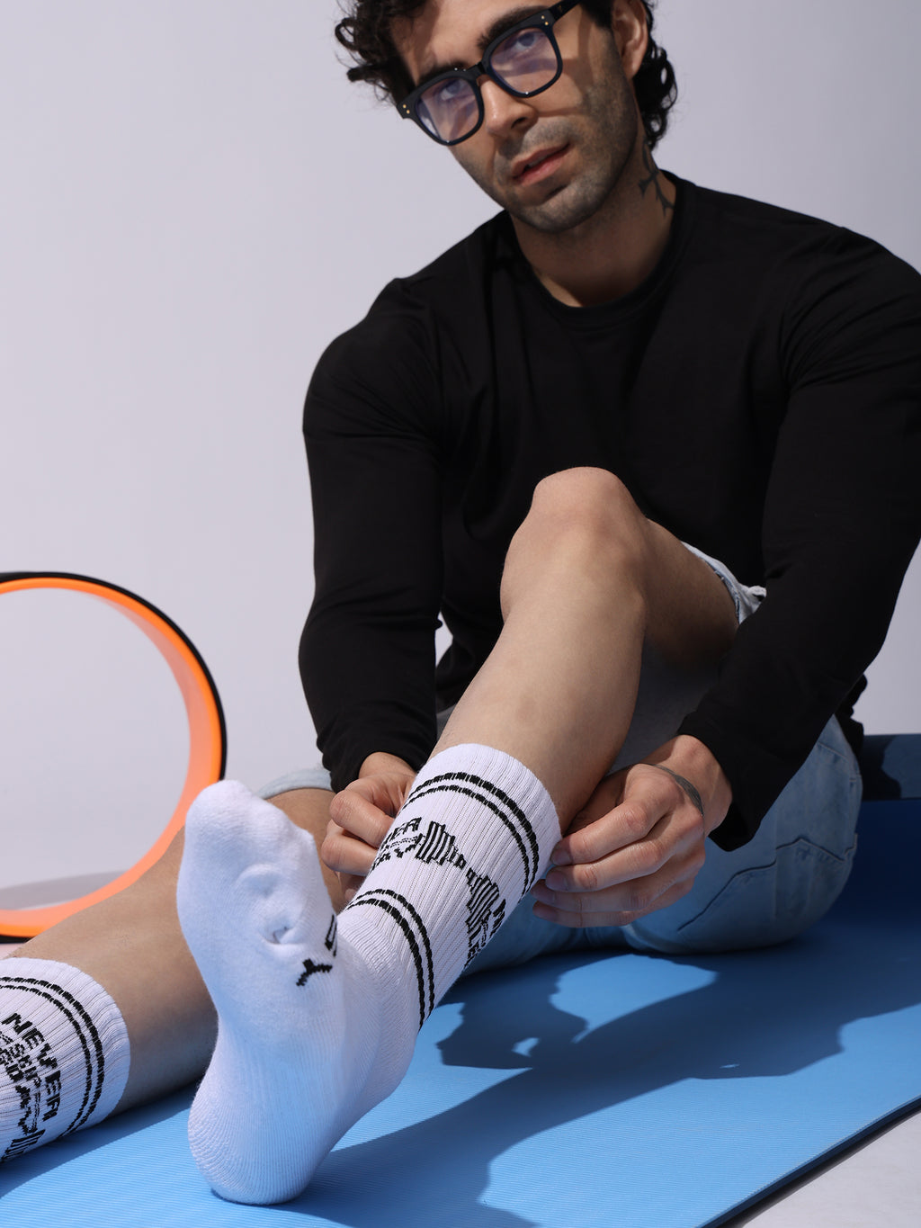 Never Skip Leg Day Athletic Crew Socks, Cotton, Arch Support With Cushioned Base For Gym And Workout, White, 1 Pair