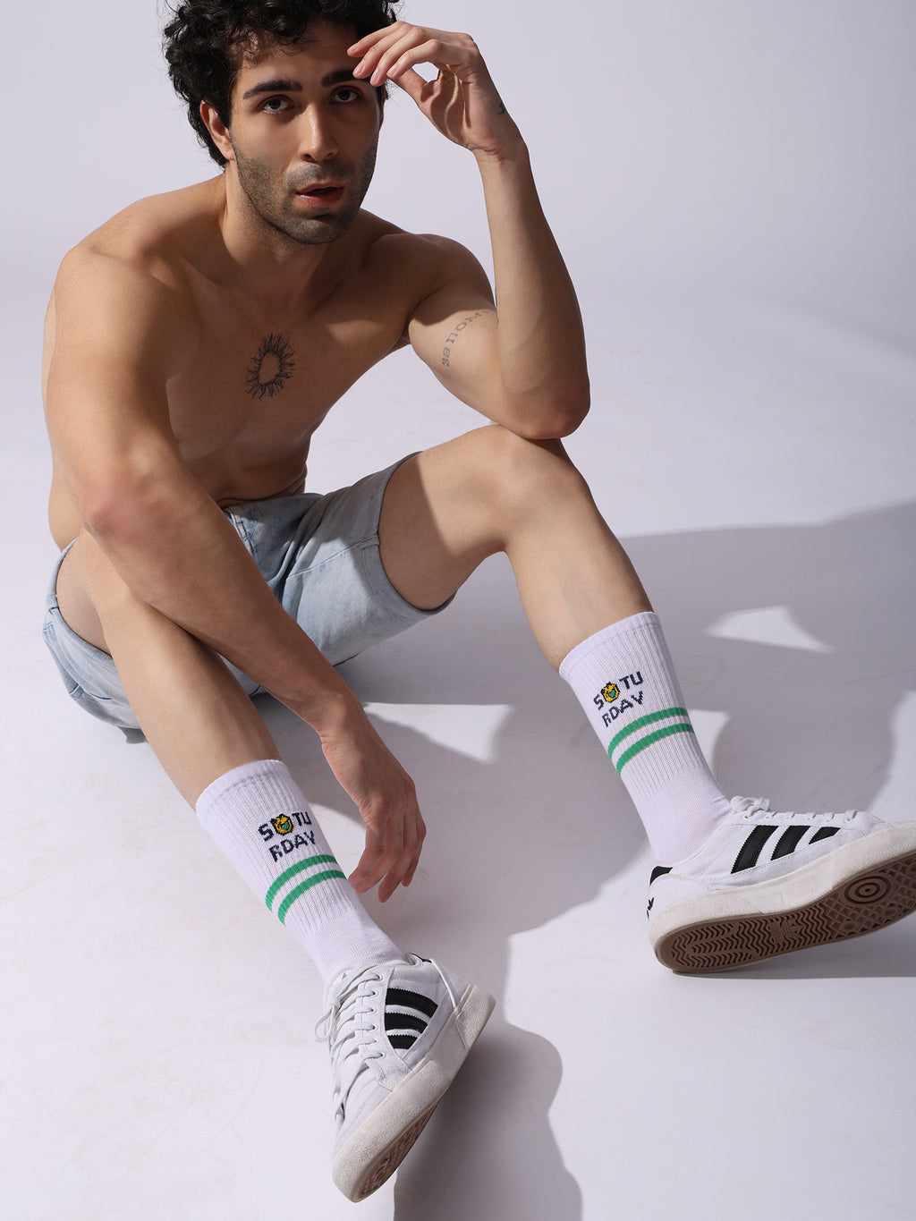 Days of the Week Socks, White Cotton Mid Calf/Crew Socks, Emoji Design, 7 Pairs Set