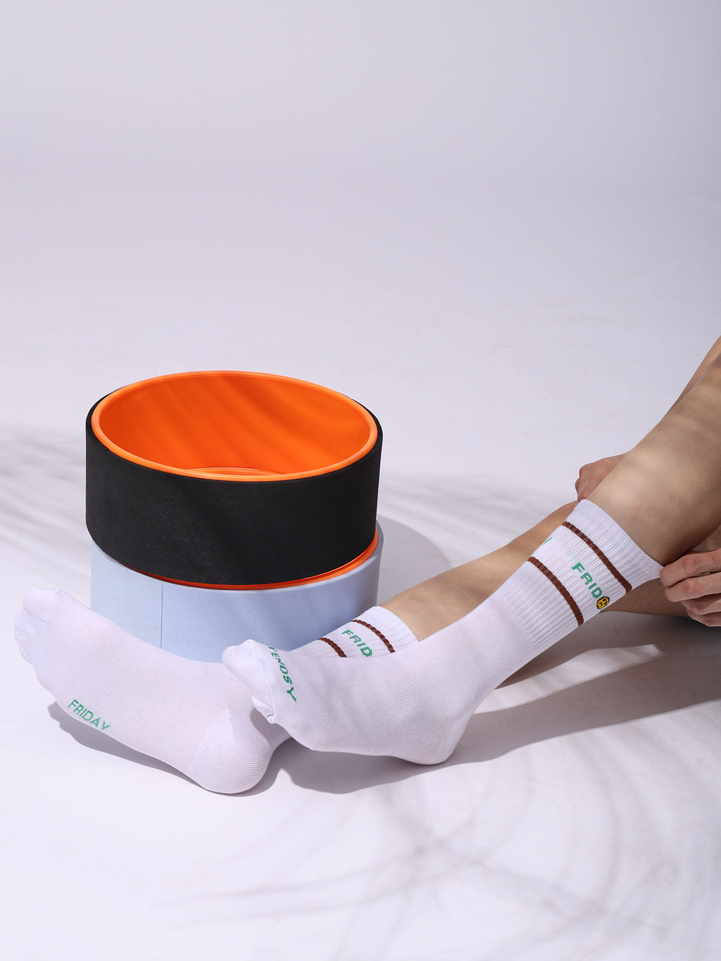 Days of the Week Socks, White Cotton Mid Calf/Crew Socks, Emoji Design, 7 Pairs Set
