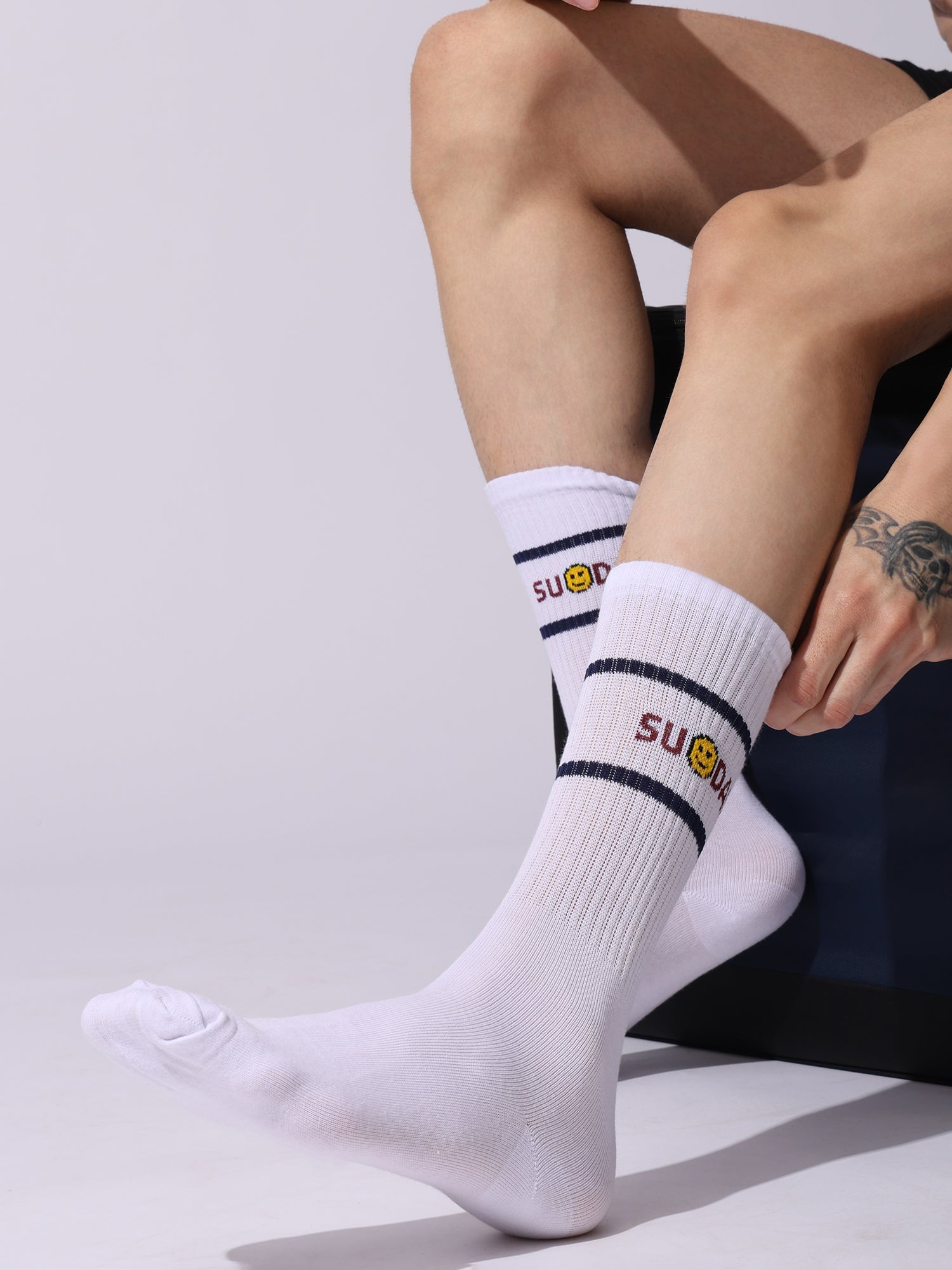 Days of the Week Socks, White Cotton Mid Calf/Crew Socks, Emoji Design, 7 Pairs Set