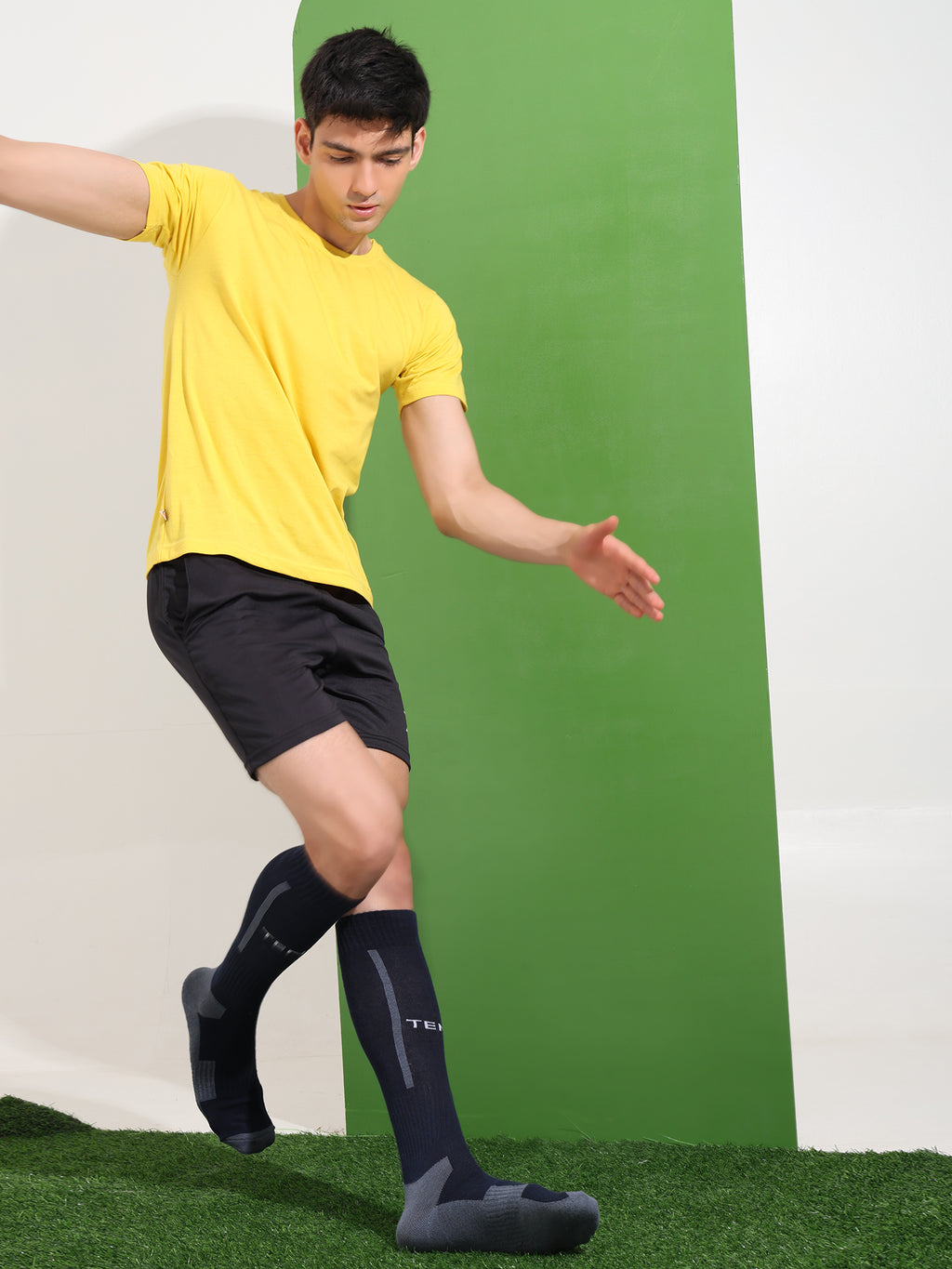 Performance Football Socks For Men & Women (Navy Blue)